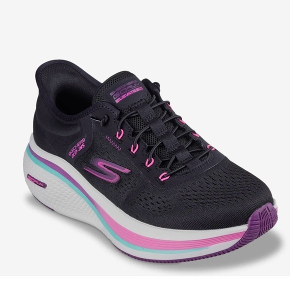 Skechers Shoes - Skechers Hands Free Slip-Ins Go Run Elevate 2.0 Banyan Running Shoe Black/Pink